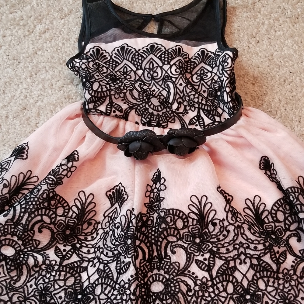 Girl dress